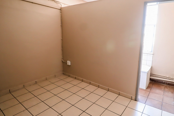 452_jules_interior_shot_05